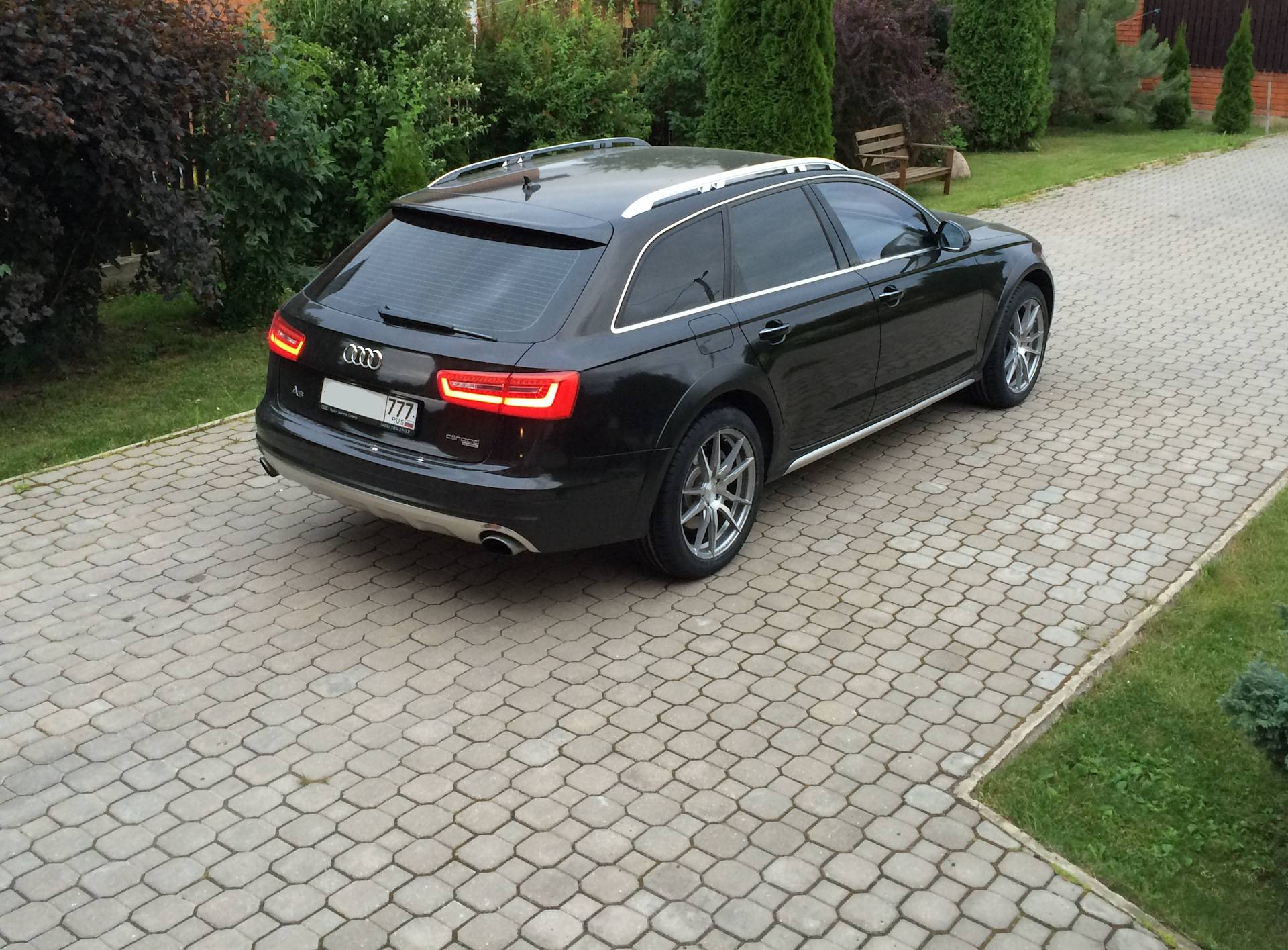 Audi A6 Allroad на 19" дисках Rohana RFX2 фото 1